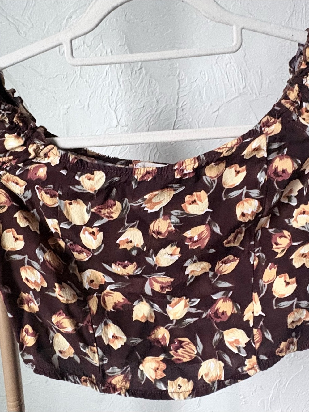 Modern Renewal Floral Smocked Crop Top Brown Floral Size Small